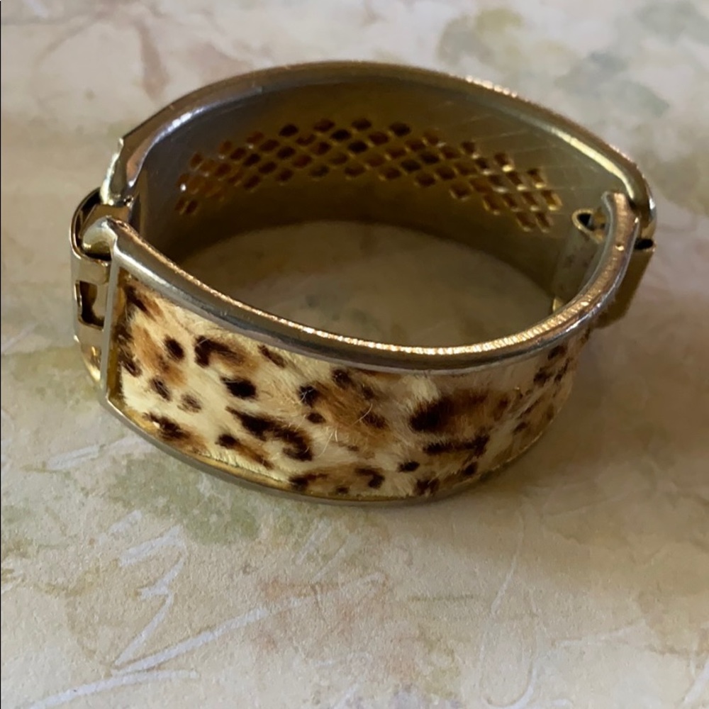 Bracelet; Latch; Cheetah Pattern